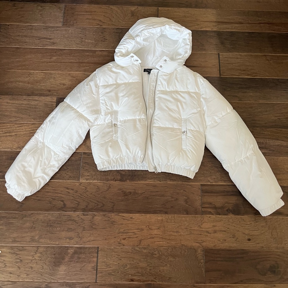 White cropped puffer jacket